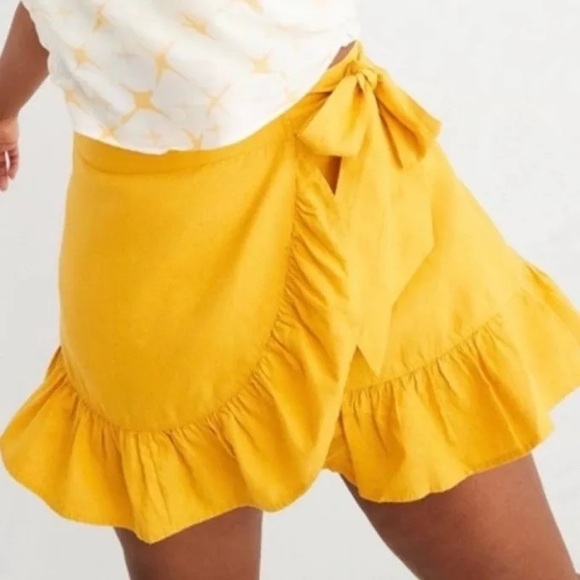 Aerie Gold Linen Wrap Ruffle Skirt Size Small